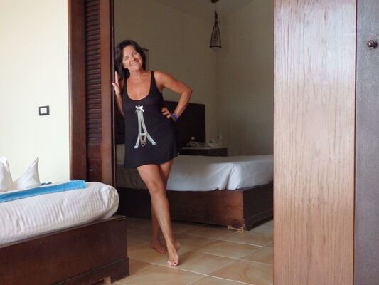  ,   Nadin, 65 ,   ,   , c 
