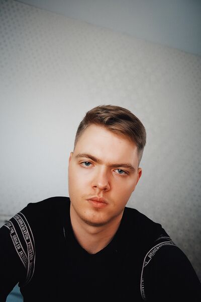  ,   Vaxad, 22 ,   ,   
