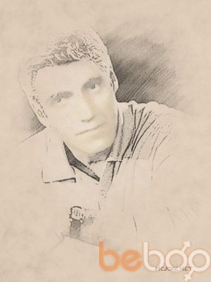  ,   Artur, 62 ,  