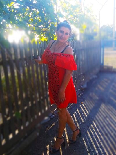  ,   Nina, 58 ,   c 
