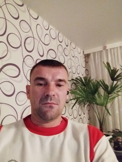  ,   Alexander, 44 ,     , c 