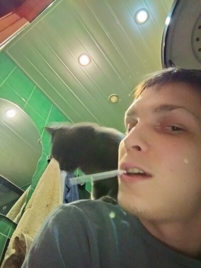  --,   Viktor, 26 ,   ,   