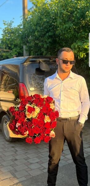  -,   Murad, 25 ,   ,   , c , 