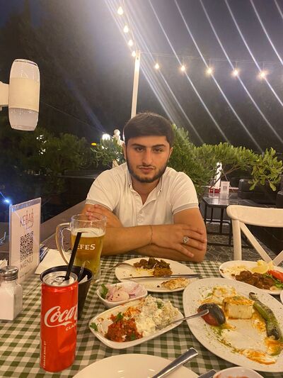 ,   Rufat, 23 ,   ,   