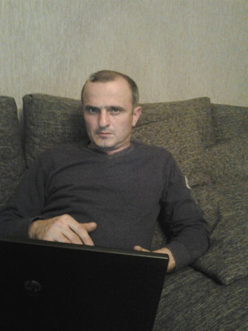  4501996  David, 58 ,    