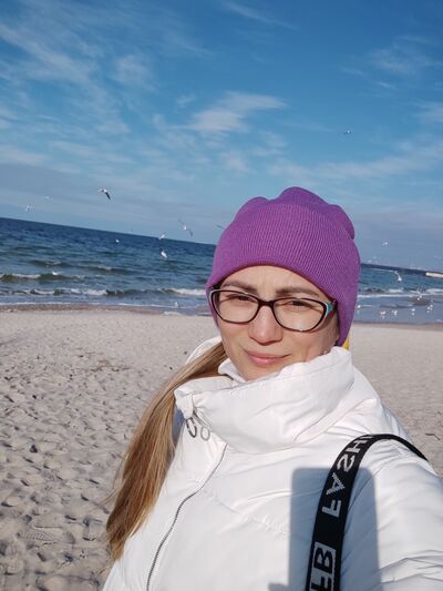 ,   Yuliia, 43 ,     , c , 
