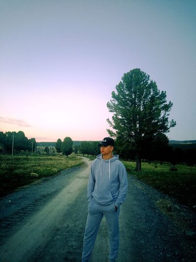  -,   , 22 ,   