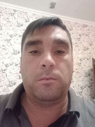  ,   Sergiu, 38 ,   ,   