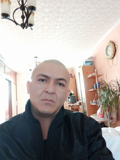  ,   Jamshed, 29 ,   ,   , c 