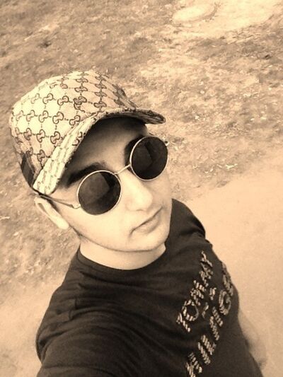  ,   GARIK, 25 ,   