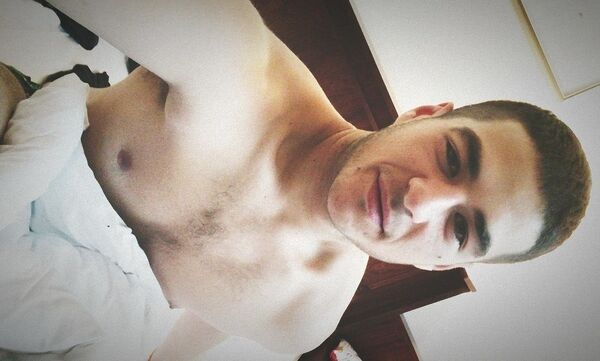  ,   Denis, 25 ,   ,   , c 