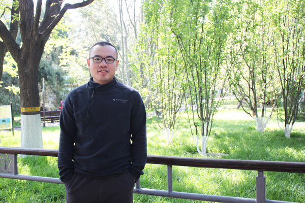 ,   Youli, 34 ,   ,   