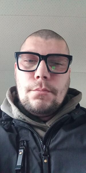  ,   Artur, 35 ,   ,   , c 