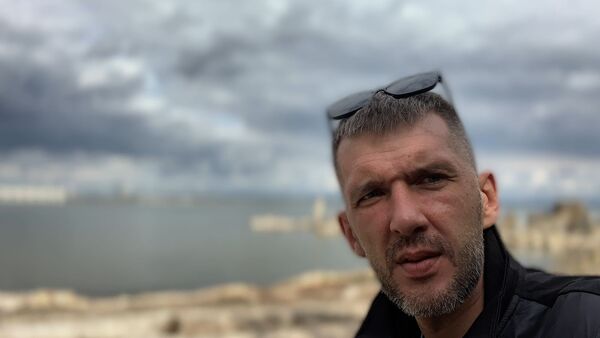  ,   Vladimir, 41 ,   ,   , c 