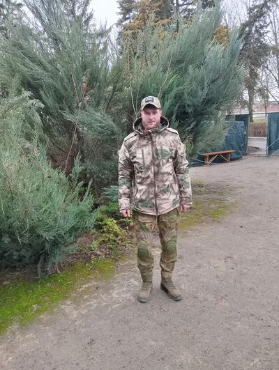  ,   Roman, 27 ,   ,   