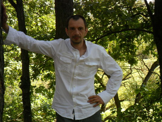  ,   Dima, 46 ,  