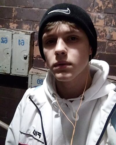  ,   Filip, 26 ,   