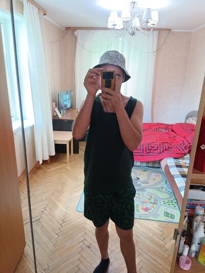  ,   Maxim, 32 ,   ,   