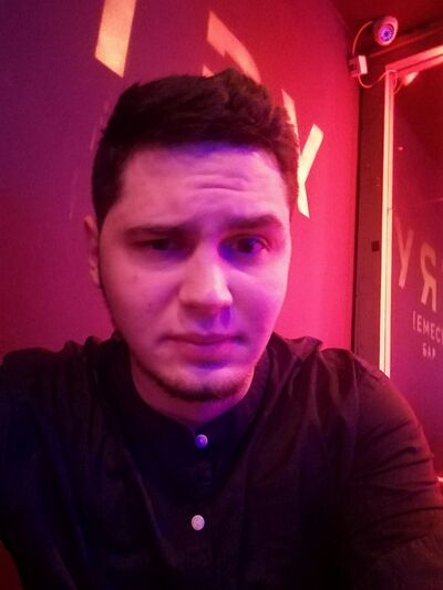  -,   Dan, 29 ,   ,   , c 