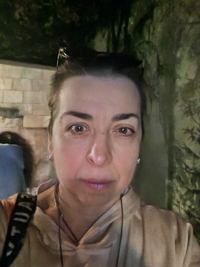  ,   Marina, 49 ,   ,   