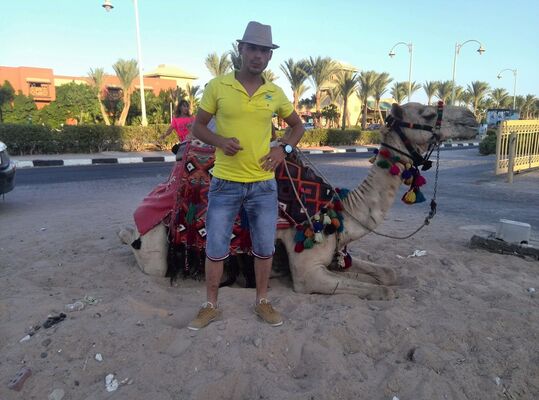   ,   Joni, 35 ,     , c 