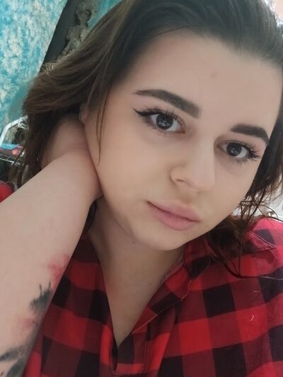  ,   Alyona, 20 ,   ,   