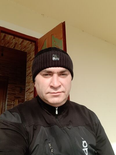  ,   Ramin, 42 ,   ,   