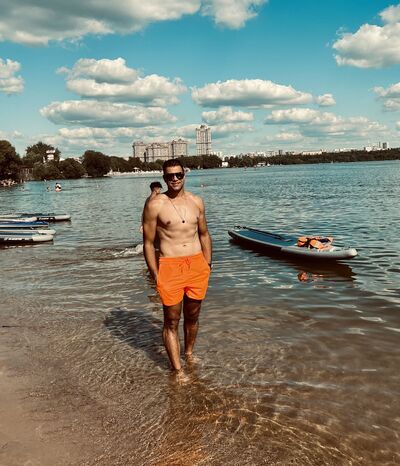  ,   Omar, 40 ,   ,   