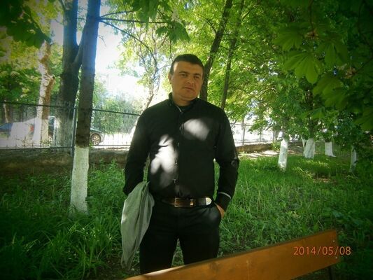  ,   Artiom, 36 ,   ,   , c 
