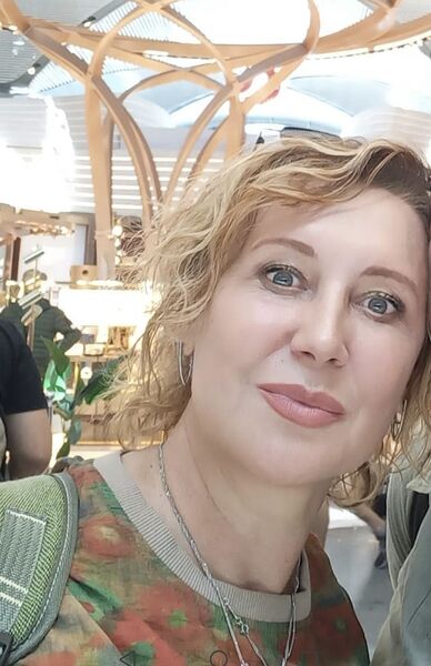 Palermo,   Elena, 49 ,   ,   