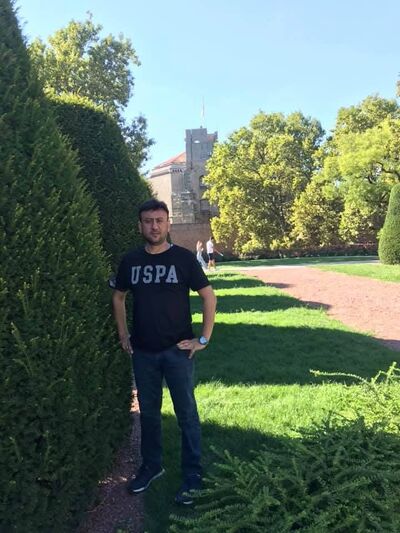  ,   Eser, 42 ,   ,   