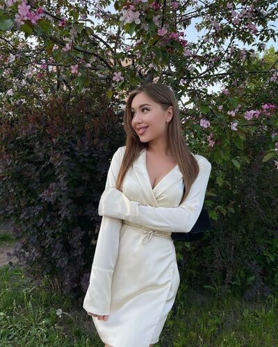  ,   Albina, 31 ,   ,   
