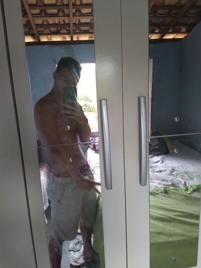  --,   Matheus, 20 ,   ,   