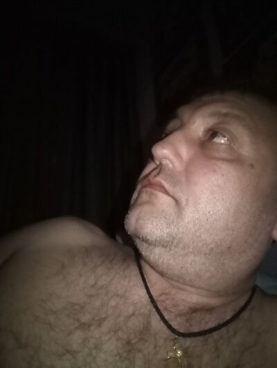  ,   Arkadyi, 47 ,     , c 