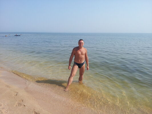  ,   AleXXX, 61 ,   