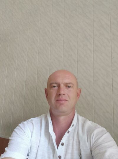  ,   Vova, 44 ,   ,   