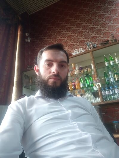  ,   Kamil, 38 ,   ,   