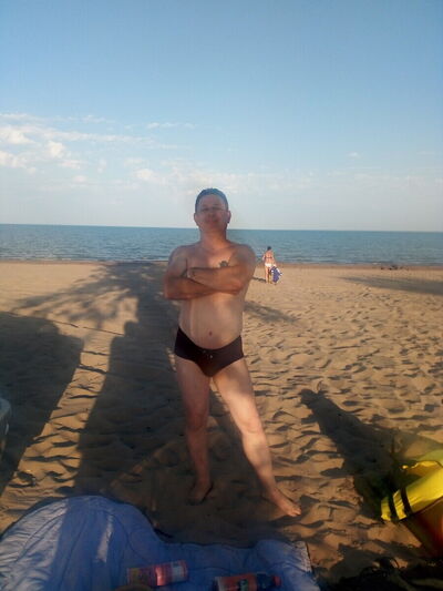  ,   Alexx, 51 ,   ,   , c , 