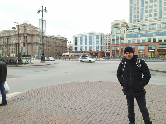  ,   Abdulaziz, 26 ,   ,   , c 