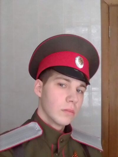  ,   Daniil, 25 ,  