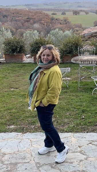 ,   Regina, 61 ,     , c 