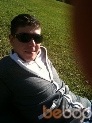  ,   Robert, 40 ,   