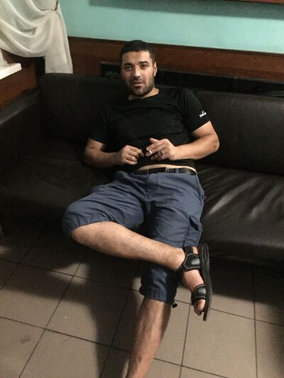  ,   Anvar, 40 ,   ,   , c , 