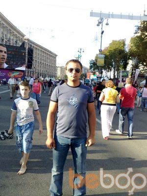  ,   Sasha, 42 ,   
