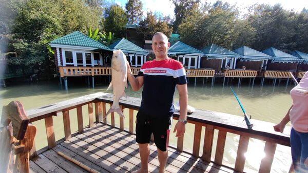  -,   Ruslan, 30 ,   ,   , 