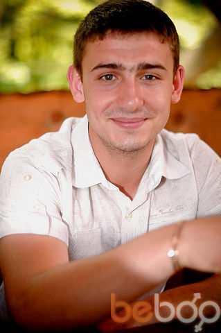  ,   Dinu, 33 ,   