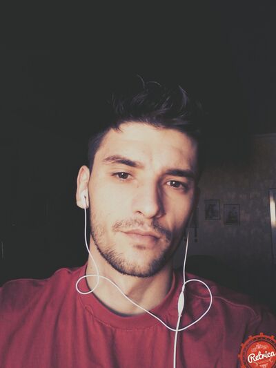   ,   Freddie M, 35 ,   