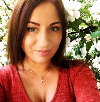  ,   Darina, 32 ,   ,   , c 