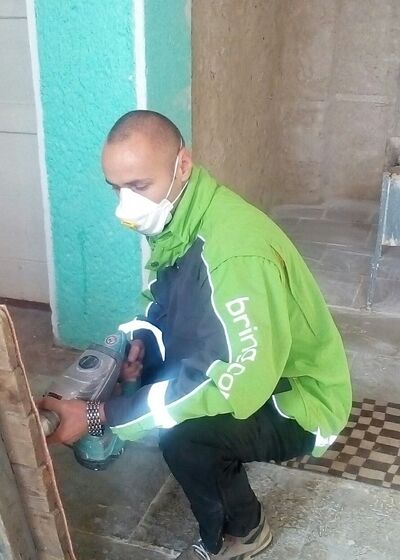  -,   Yurii, 40 ,   ,   , c 