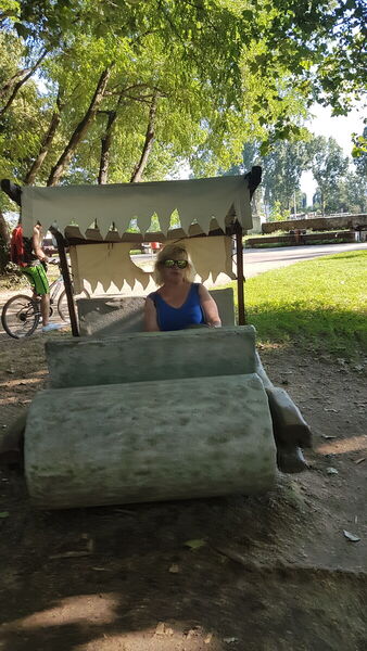  ,   Tzvetanka, 39 ,   ,   , c 